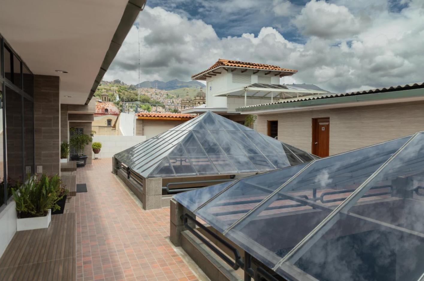 Gran Hotel Continental Cajamarca Exteriör bild